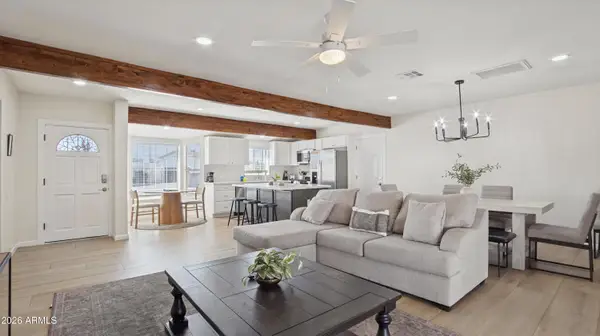 2929 N 55th Place, Phoenix, AZ 85018