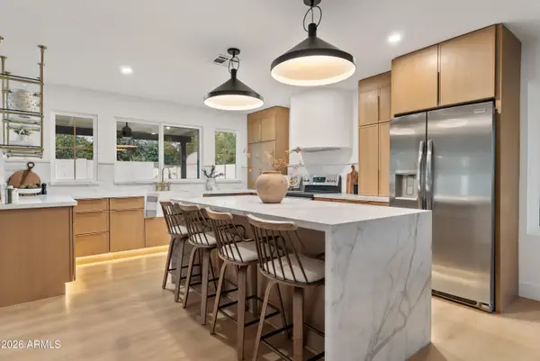 4852 E Betty Elyse Lane, Scottsdale, AZ 85254