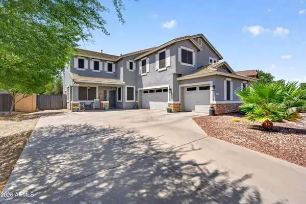 879 W Holstein Trail, San Tan Valley, AZ 85143