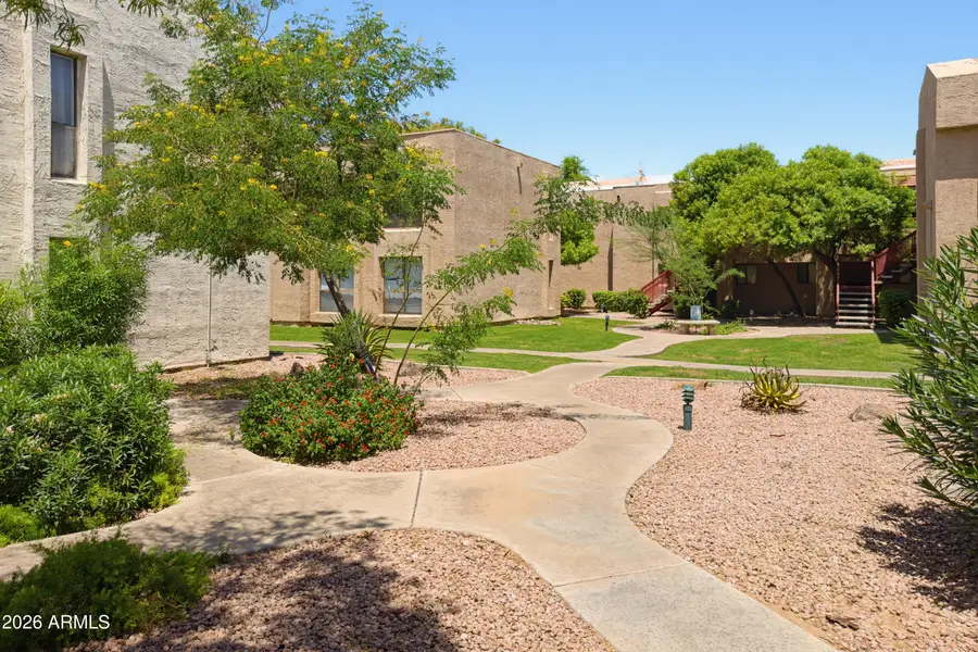 3119 W Cochise Drive #101, Phoenix, AZ 85051 - #2