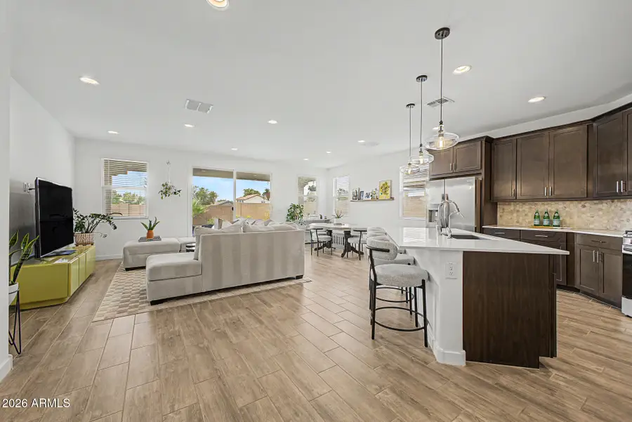 8054 E Paloma Avenue, Mesa, AZ 85212 - #2