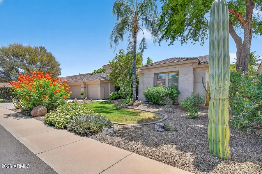 1047 W Armstrong Way, Chandler, AZ 85286 - #2