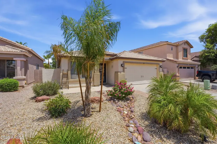 2640 E Cowboy Cove Trail, San Tan Valley, AZ 85143 - #2