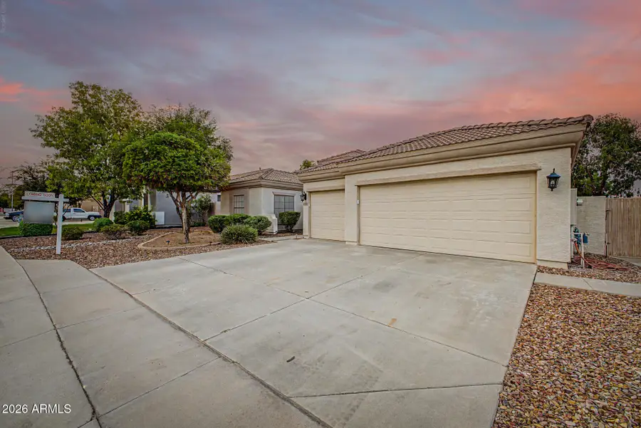 10455 E Medina Avenue, Mesa, AZ 85209 - #2