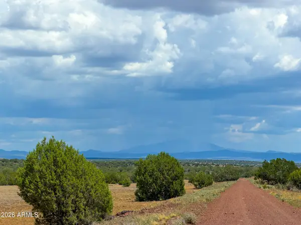 215 Gleed Station Rd Lot A 10 Acre --, Ash Fork, AZ 86320