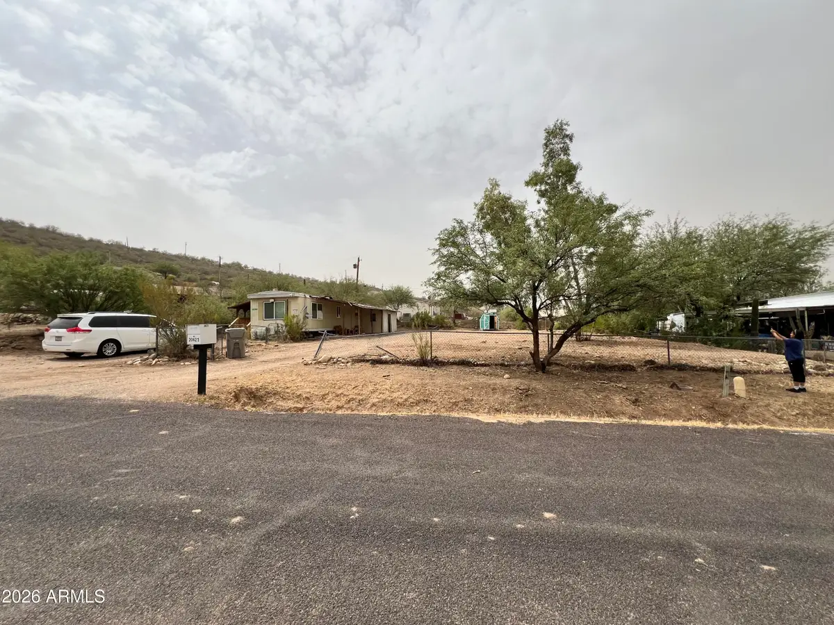 20621 E Emerald Drive, Black Canyon City, AZ 85324 - #1