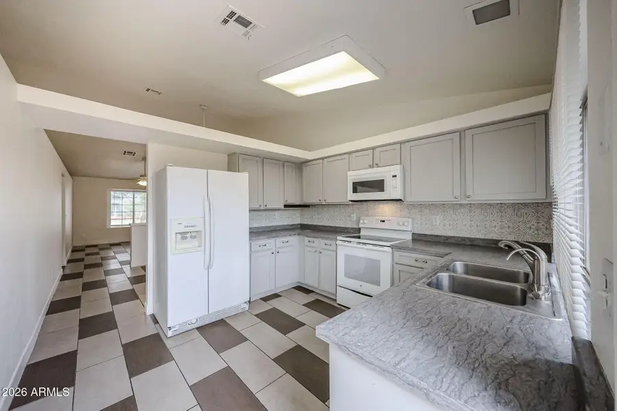 10100 N 89th Avenue #1, Peoria, AZ 85345 - #3