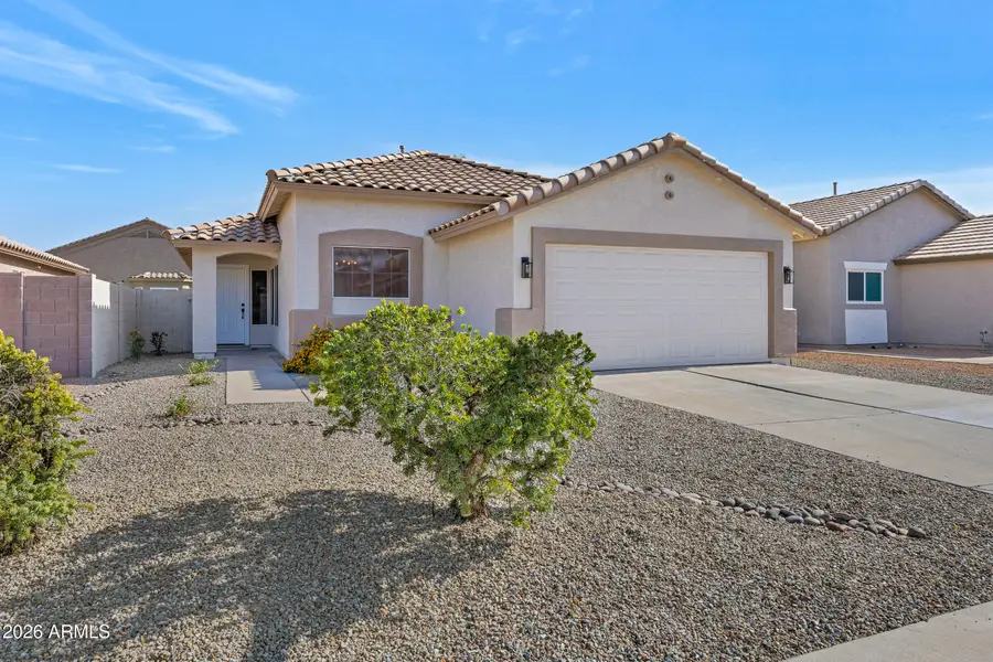 741 E Cantebria Drive, Gilbert, AZ 85296 - #2