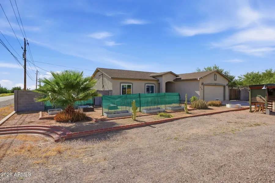 236 N Thunderbird Drive, Apache Junction, AZ 85120 - #3