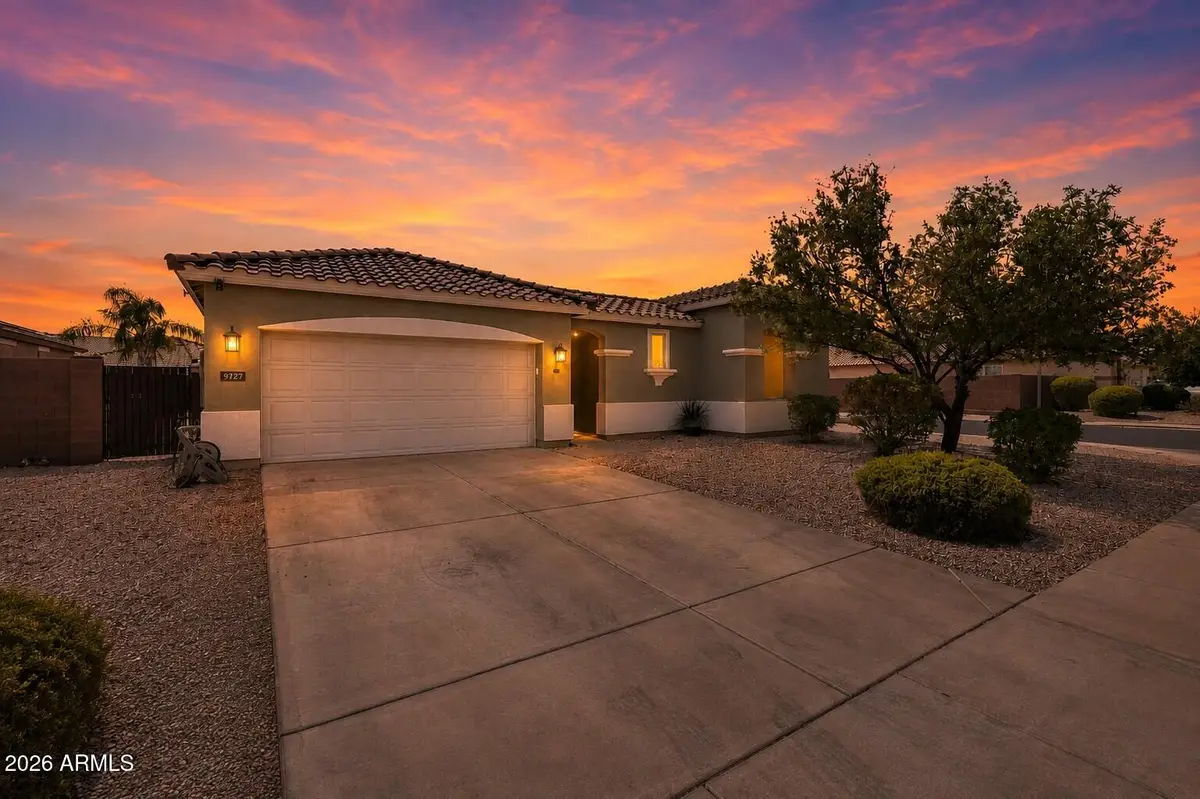 9727 N 182nd Lane, Waddell, AZ 85355 - #1