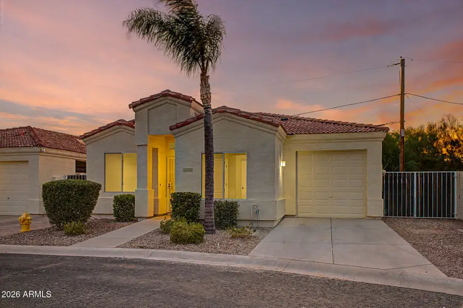 148 N Warren Street, Mesa, AZ 85207 - #3
