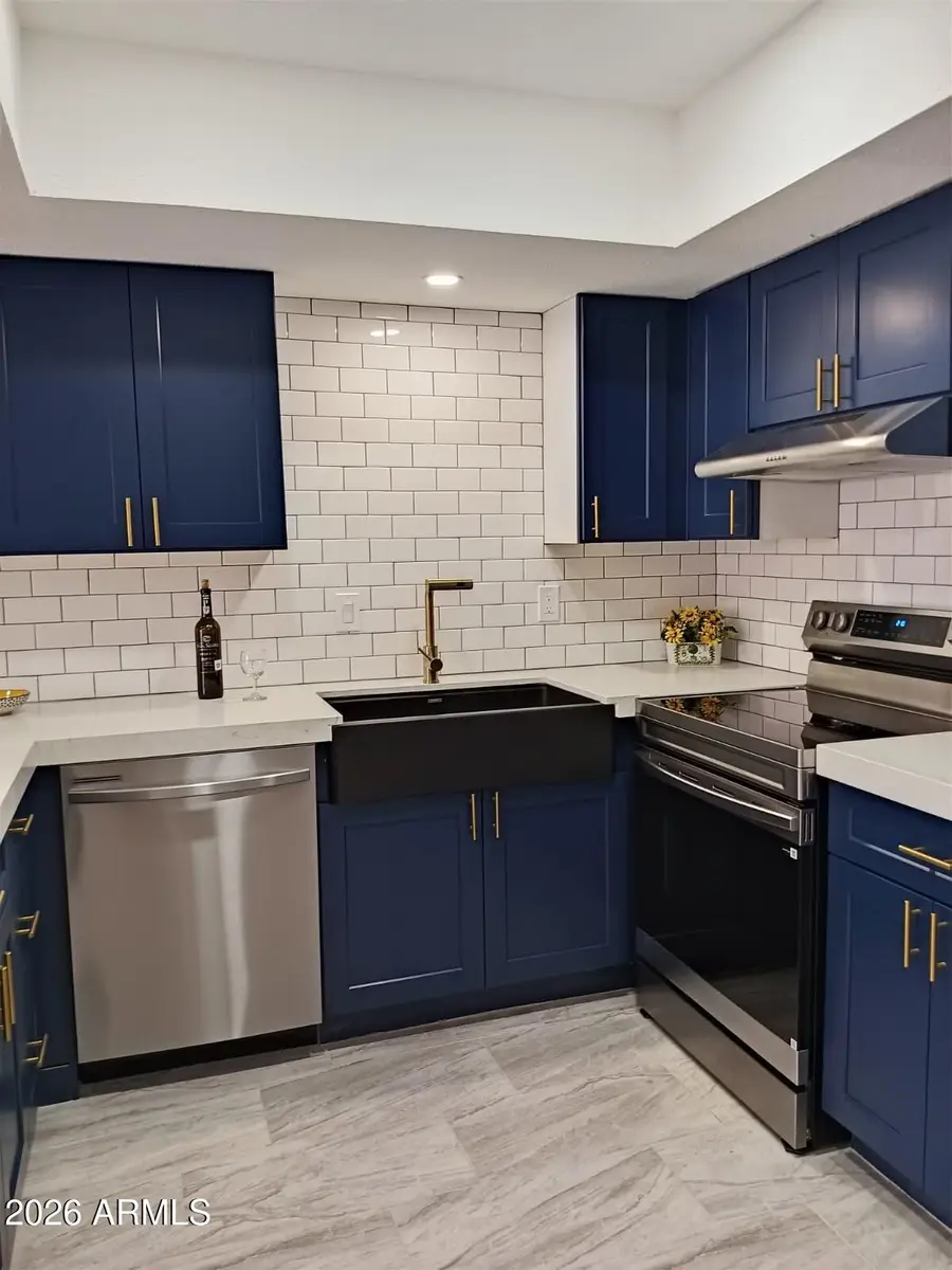 706 N 4th Street #2, Avondale, AZ 85323 - #3