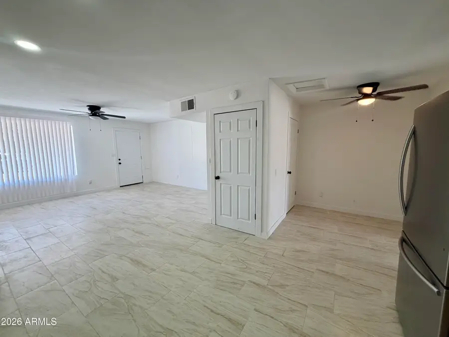 338 E Marilyn Avenue, Mesa, AZ 85210 - #3