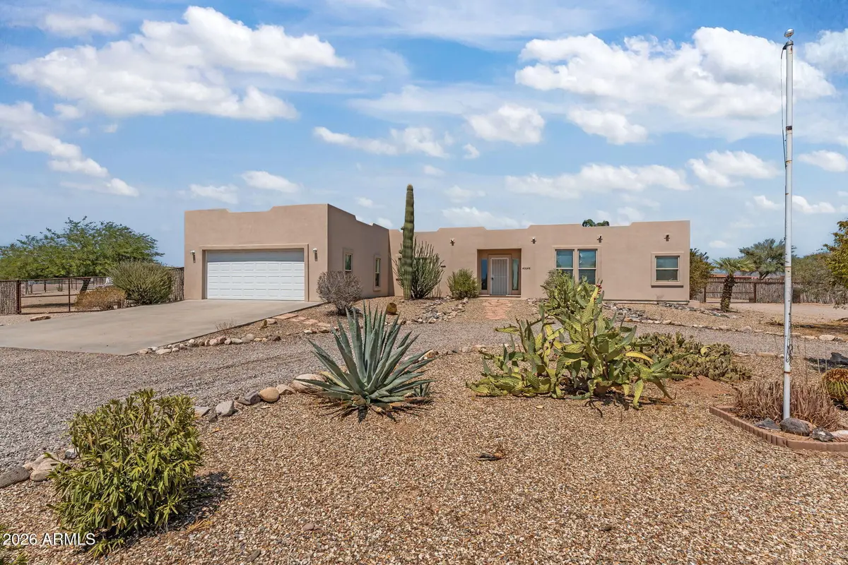 40648 N 251st Avenue, Morristown, AZ 85342 - #1