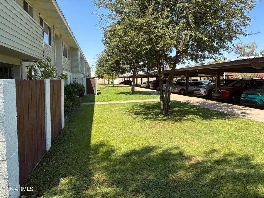 2573 W Berridge Lane #D205, Phoenix, AZ 85017 - #3