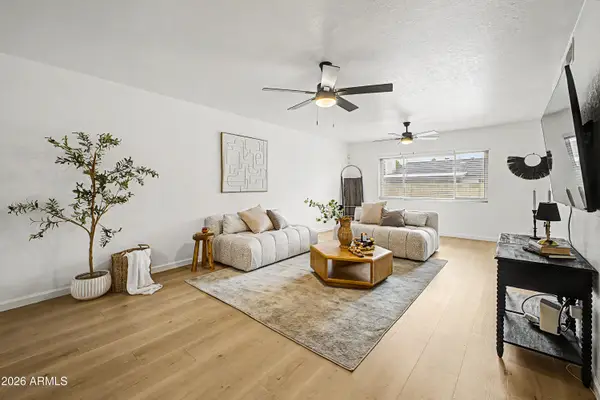 5432 W Dahlia Drive, Glendale, AZ 85304