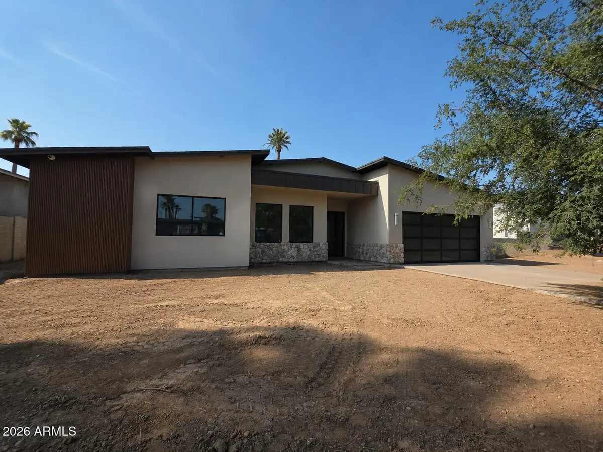 125 E Griswold Road, Phoenix, AZ 85020 - #1
