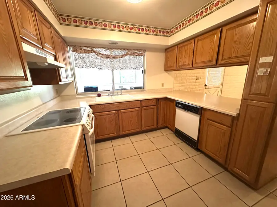 5746 S Maple Leaf Street, Claypool, AZ 85532 - #3