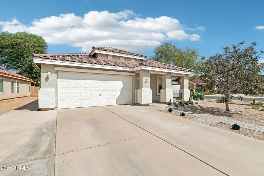 659 S Hazel Court, Gilbert, AZ 85296 - #2