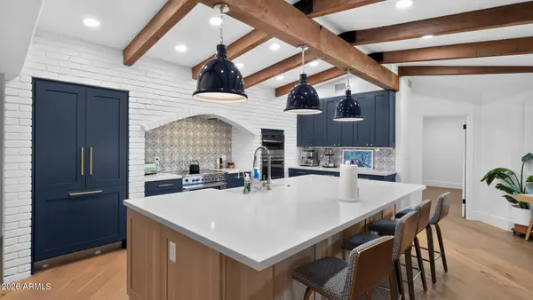 4041 E Hermosa Vista Drive, Mesa, AZ 85215
