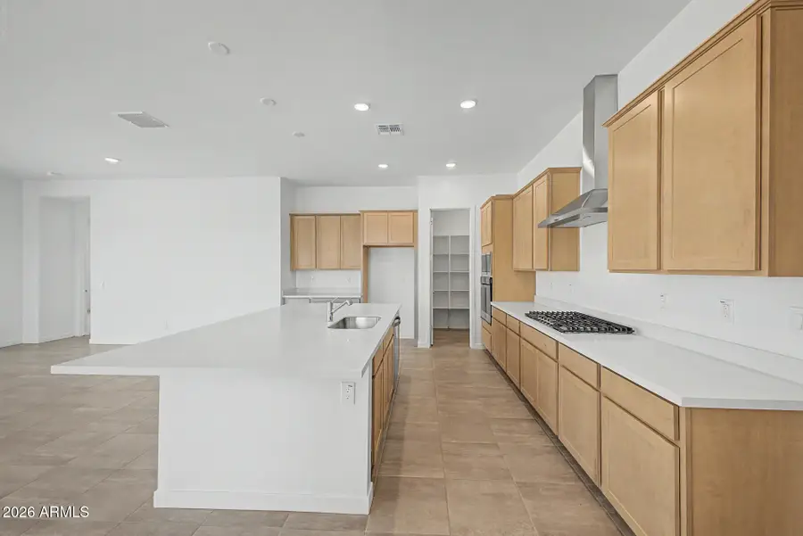 356 W Floyd Drive, San Tan Valley, AZ 85140 - #3