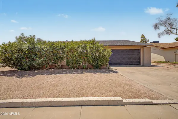 701 W Los Lagos Vista Avenue, Mesa, AZ 85210