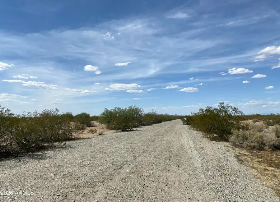 3305 N Bonanza Drive #17, Eloy, AZ 85131 - #3