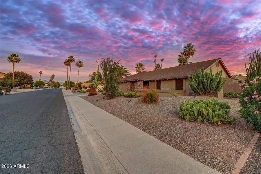 5017 E Le Marche Avenue, Scottsdale, AZ 85254 - #2