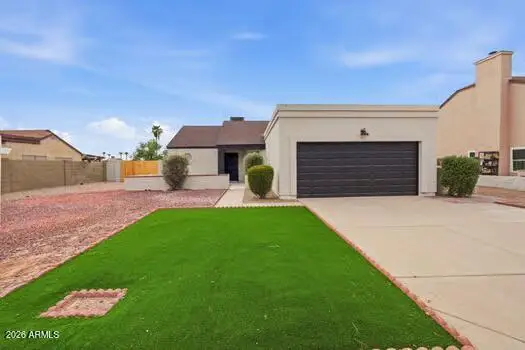 6121 W Maui Lane, Glendale, AZ 85306