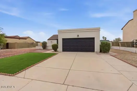 6121 W Maui Lane, Glendale, AZ 85306 - #2