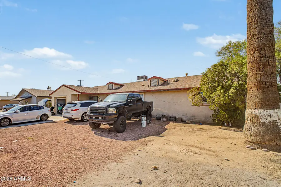 6014 W Pinchot Avenue, Phoenix, AZ 85033 - #3