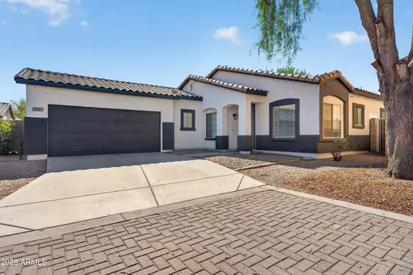 2587 E Riviera Drive, Chandler, AZ 85249