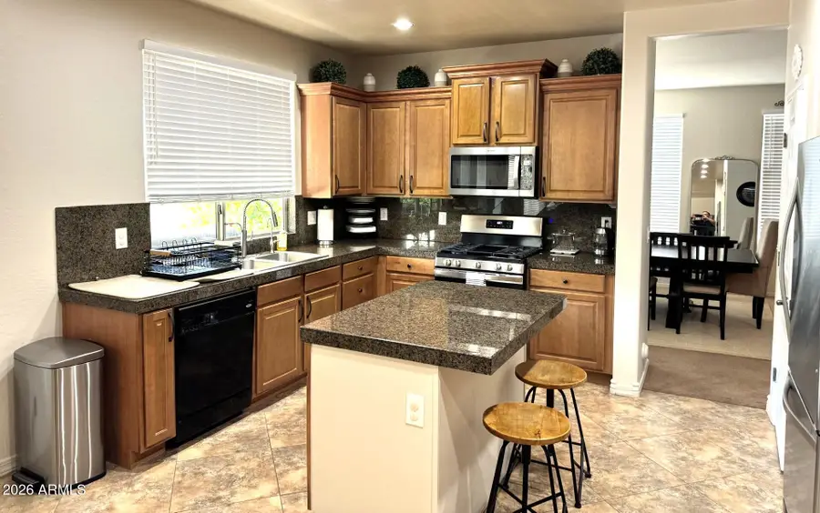 329 W Caribbean Drive, Casa Grande, AZ 85122 - #2