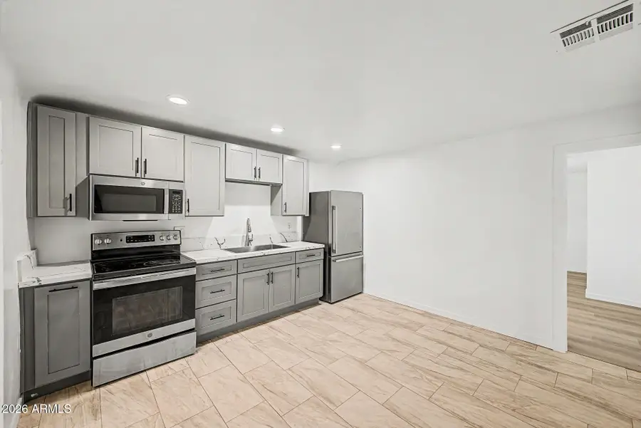 3809 E Taylor Street, Phoenix, AZ 85008 - #2