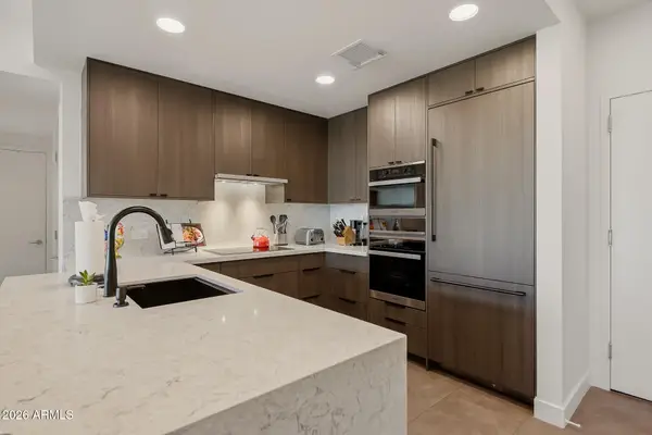 7167 E Rancho Vista Drive #4010, Scottsdale, AZ 85251