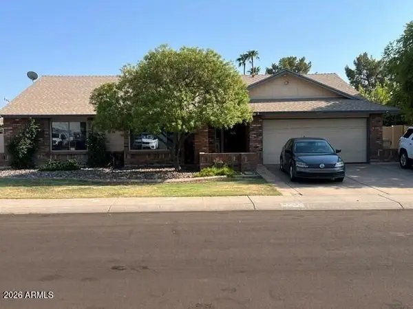 6427 W Shaw Butte Drive, Glendale, AZ 85304