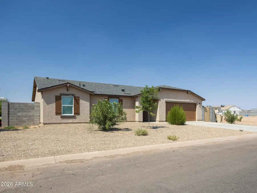 10498 W Carousel Drive, Arizona City, AZ 85123 - #2