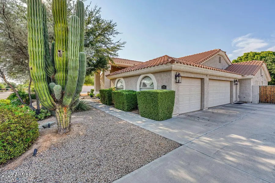 12816 W Georgia Avenue, Litchfield Park, AZ 85340 - #2