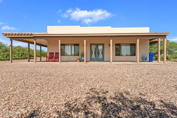 1313 E Madison Road, Huachuca City, AZ 85616