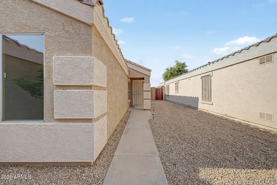 1226 E Maddison Street, San Tan Valley, AZ 85140 - #3