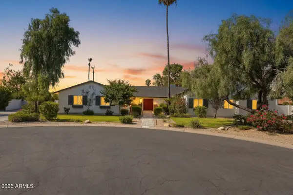 5815 E Campo Bello Drive, Scottsdale, AZ 85254