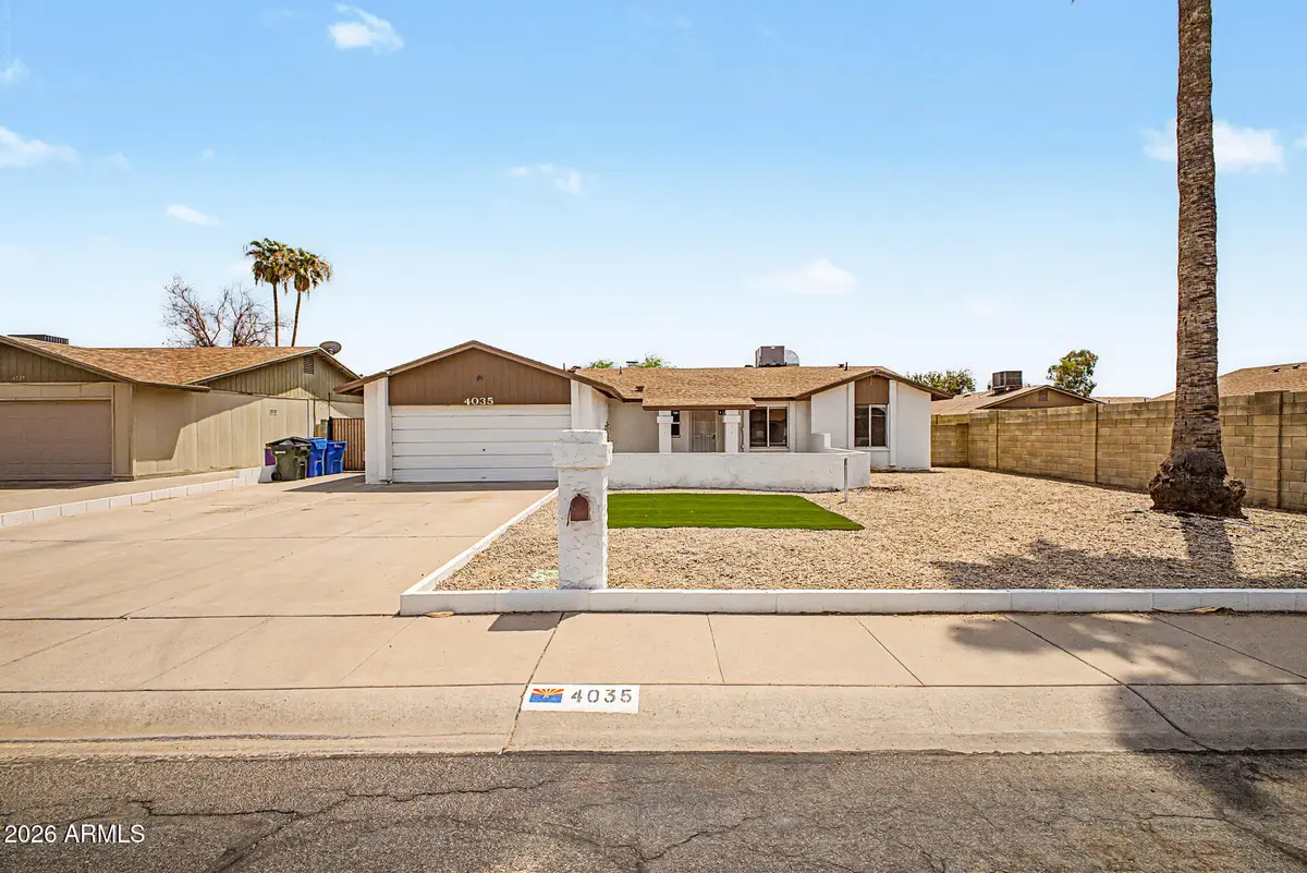 4035 W Surrey Avenue, Phoenix, AZ 85029 - #1
