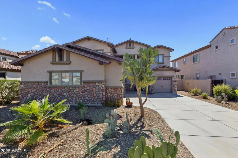15655 W Montecito Avenue, Goodyear, AZ 85395 - #2