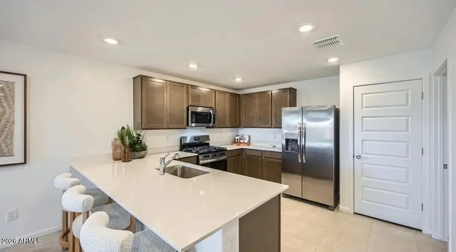 2137 W Ramona Avenue, Apache Junction, AZ 85120 - #3