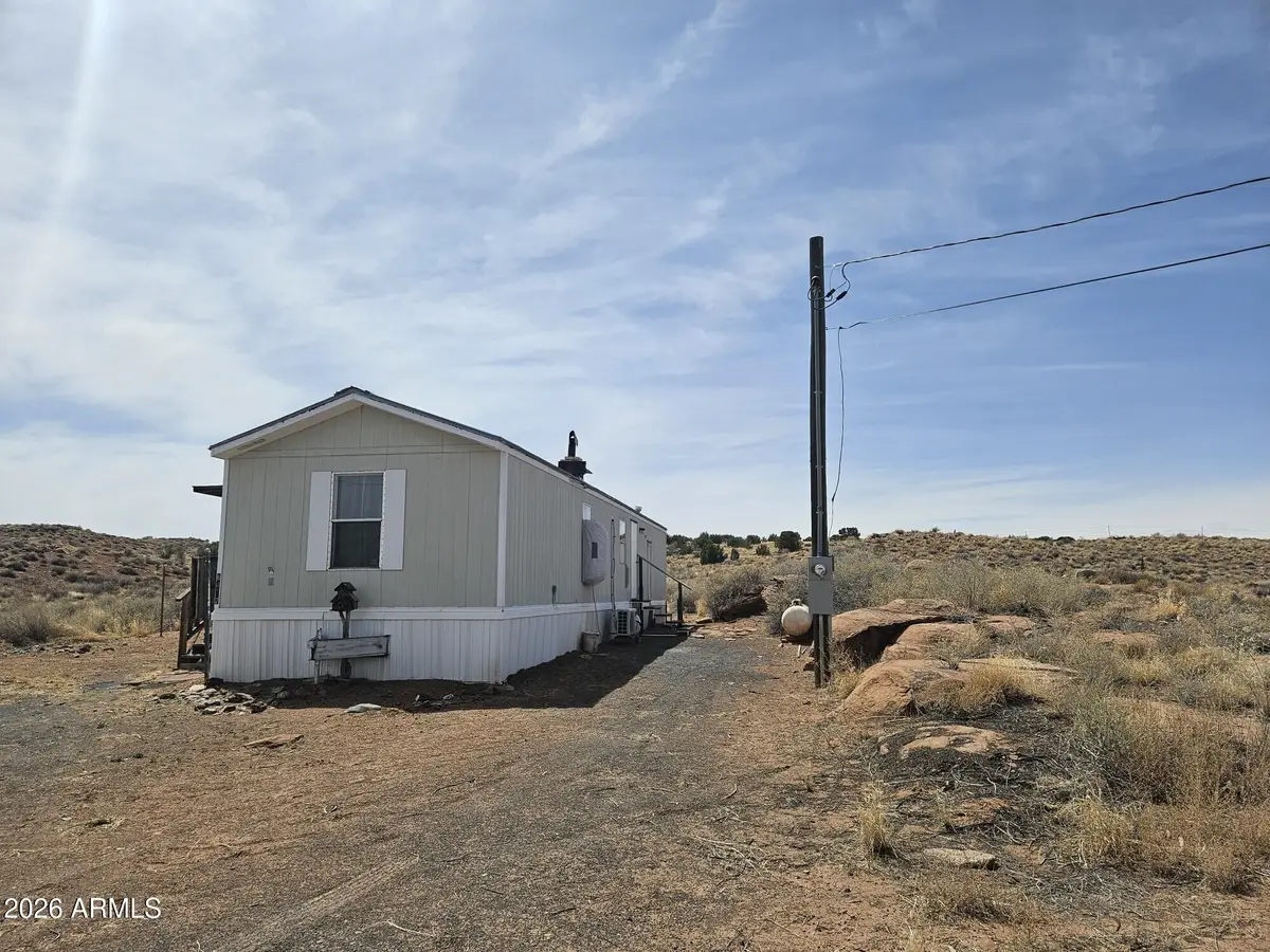 6472 River Road, Holbrook, AZ 86025 - #1
