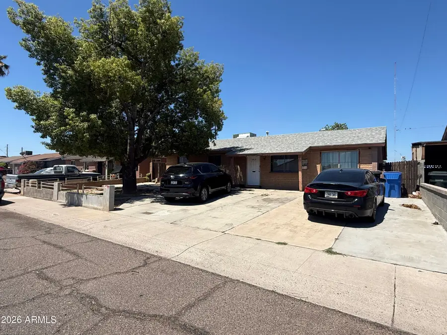 4820 N 73rd Avenue, Phoenix, AZ 85033 - #2