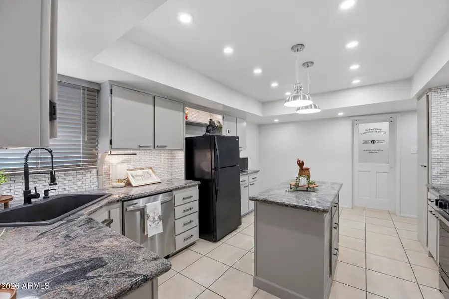 4308 W Tierra Buena Lane, Glendale, AZ 85306 - #3