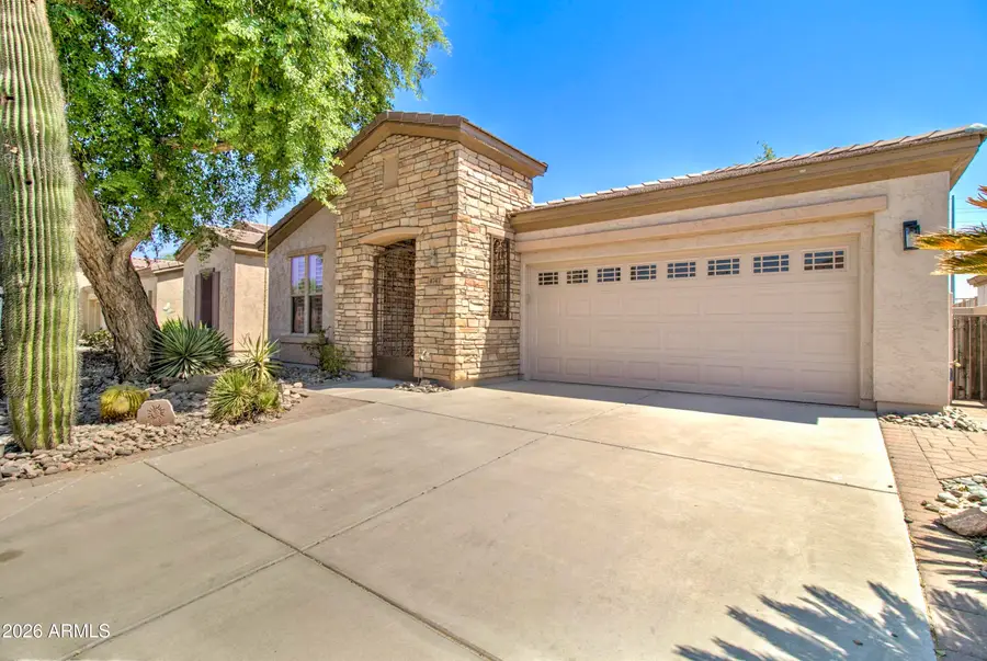 4747 E Blue Spruce Lane, Gilbert, AZ 85298 - #3
