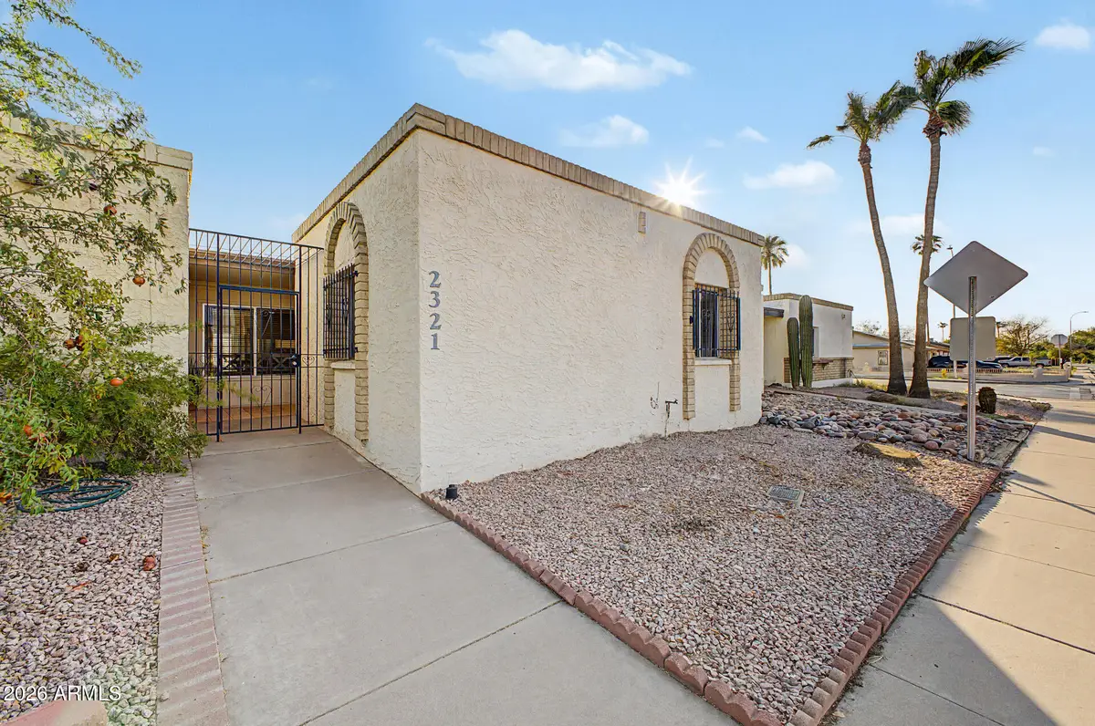 2321 W Vineyard Road, Tempe, AZ 85282 - #1