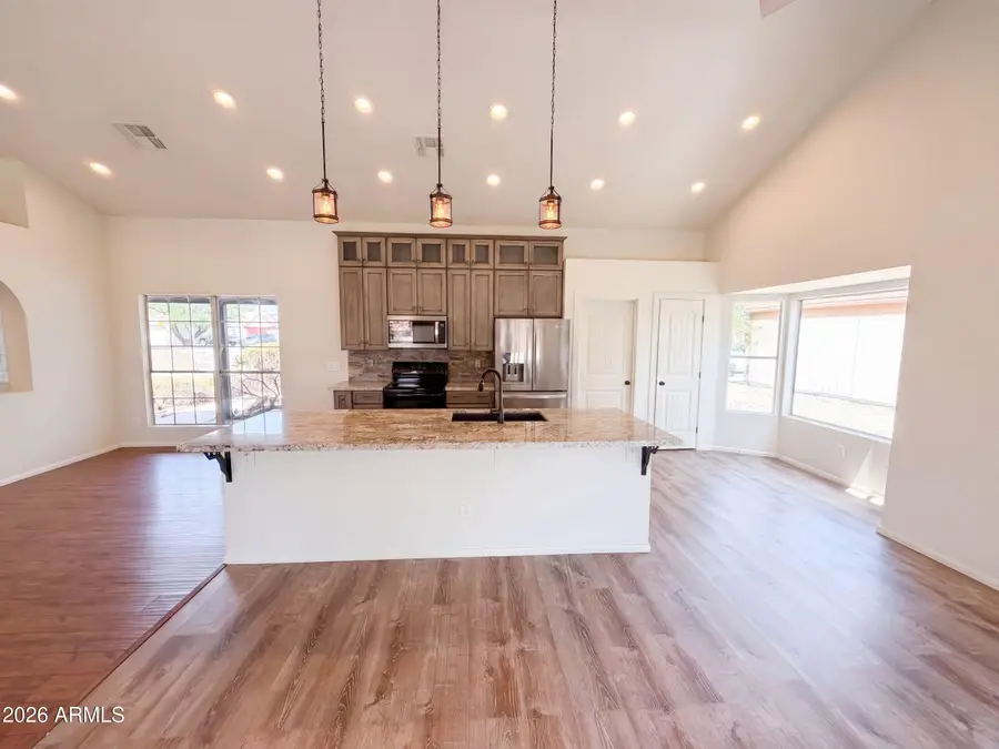 615 W Montoya Lane, Phoenix, AZ 85027 - #2